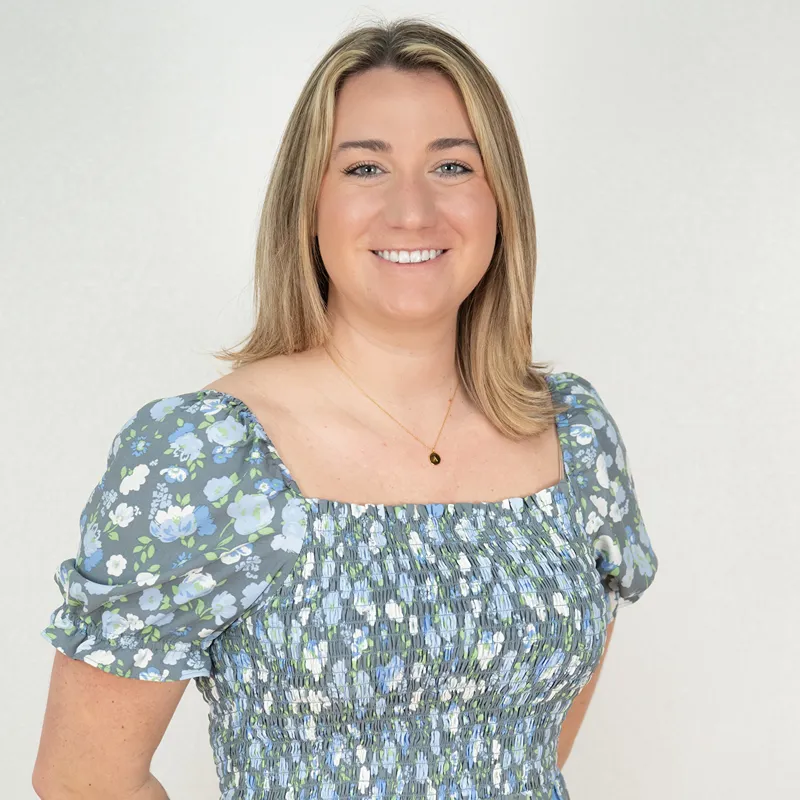 Alexa Giovanis headshot